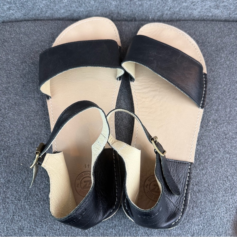 Zeazoo Women's Black Leather Strap Sandals Barefoot Wide Toe Box 10 41 - Picture 2 of 11